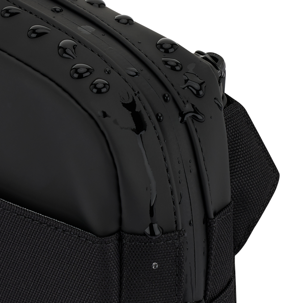 Kapten & Son Bergen Pro Crossbody All Black wasserabweisende Umhängetasche
