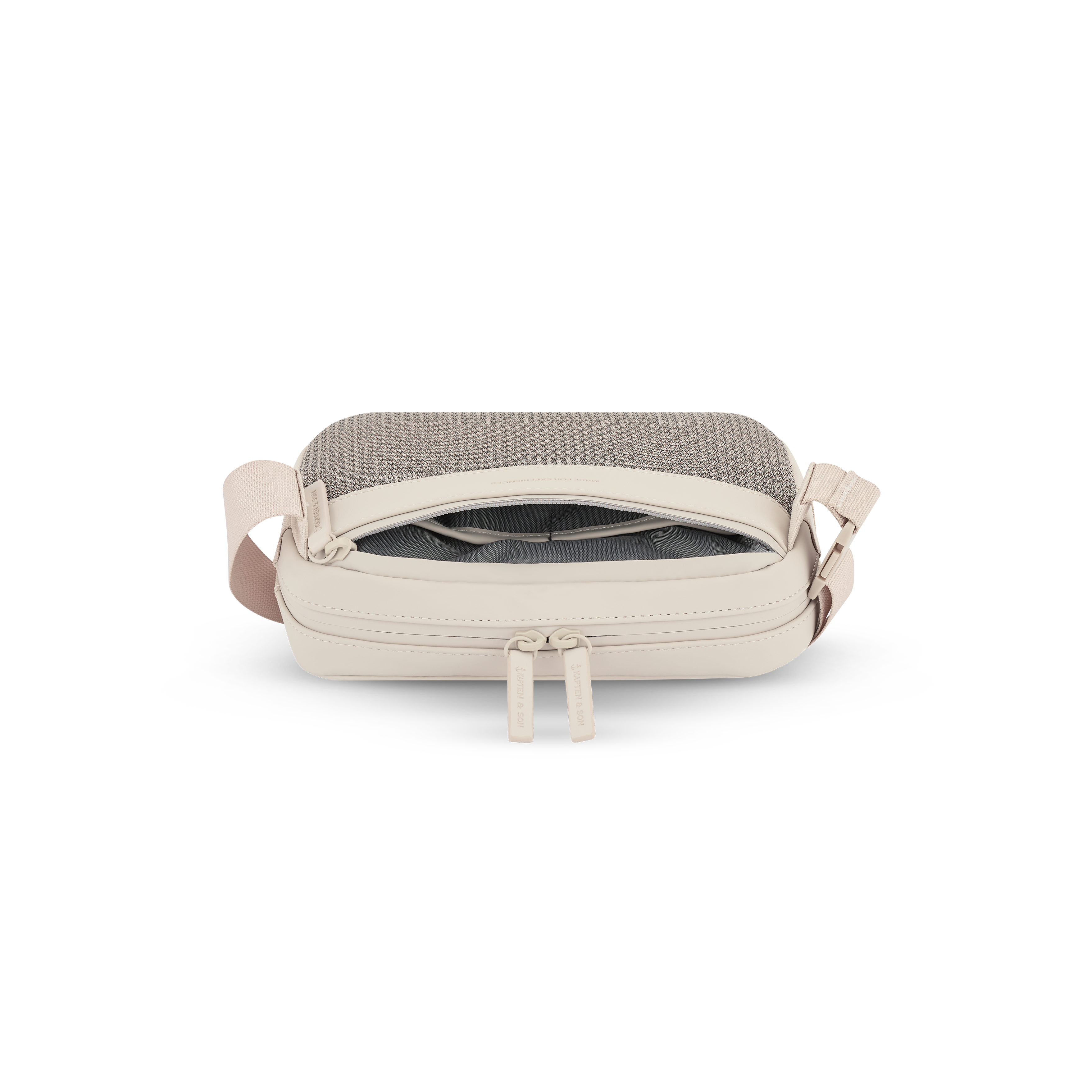 Kapten & Son Bergen Pro Crossbody Sandstone Umhängetasche Rückansicht Von Oben