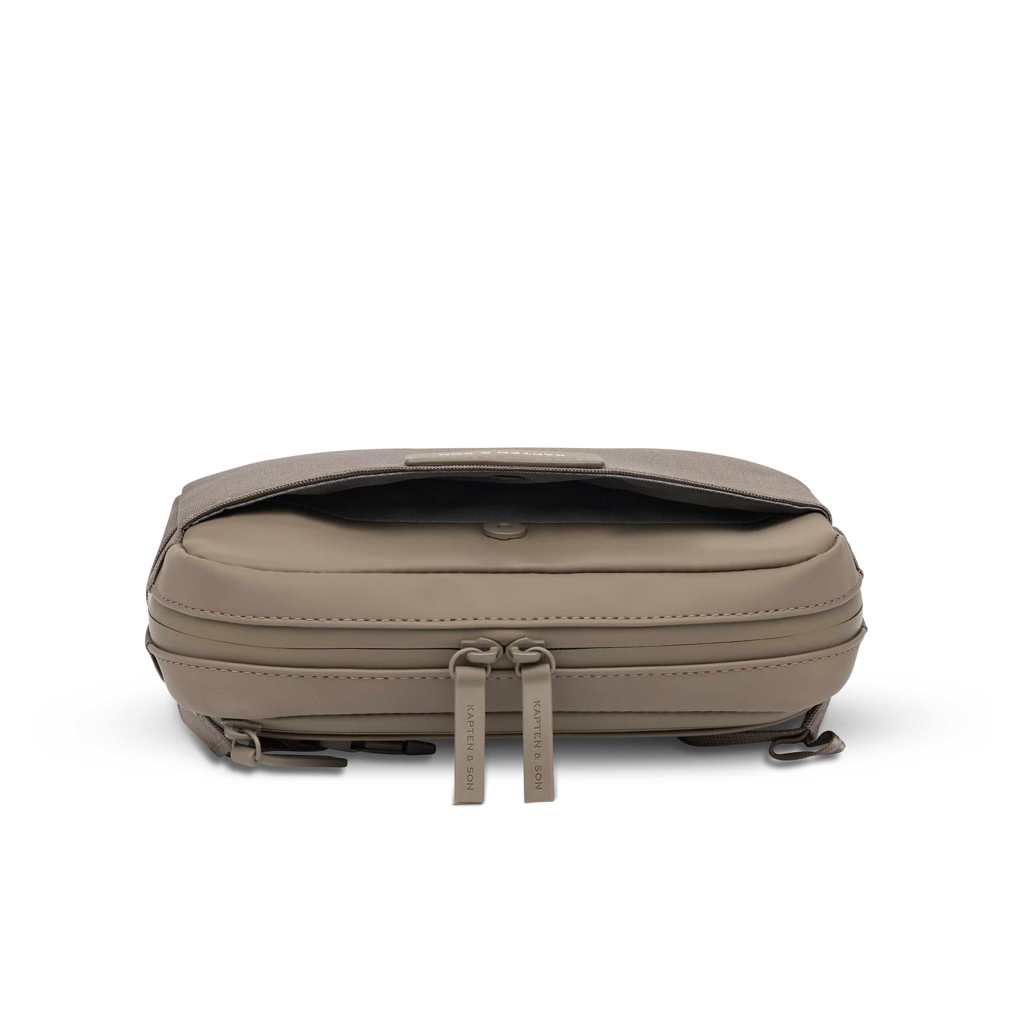 Kapten & Son Bergen Pro Crossbody Walnut Umhängetasche Vordertasche
