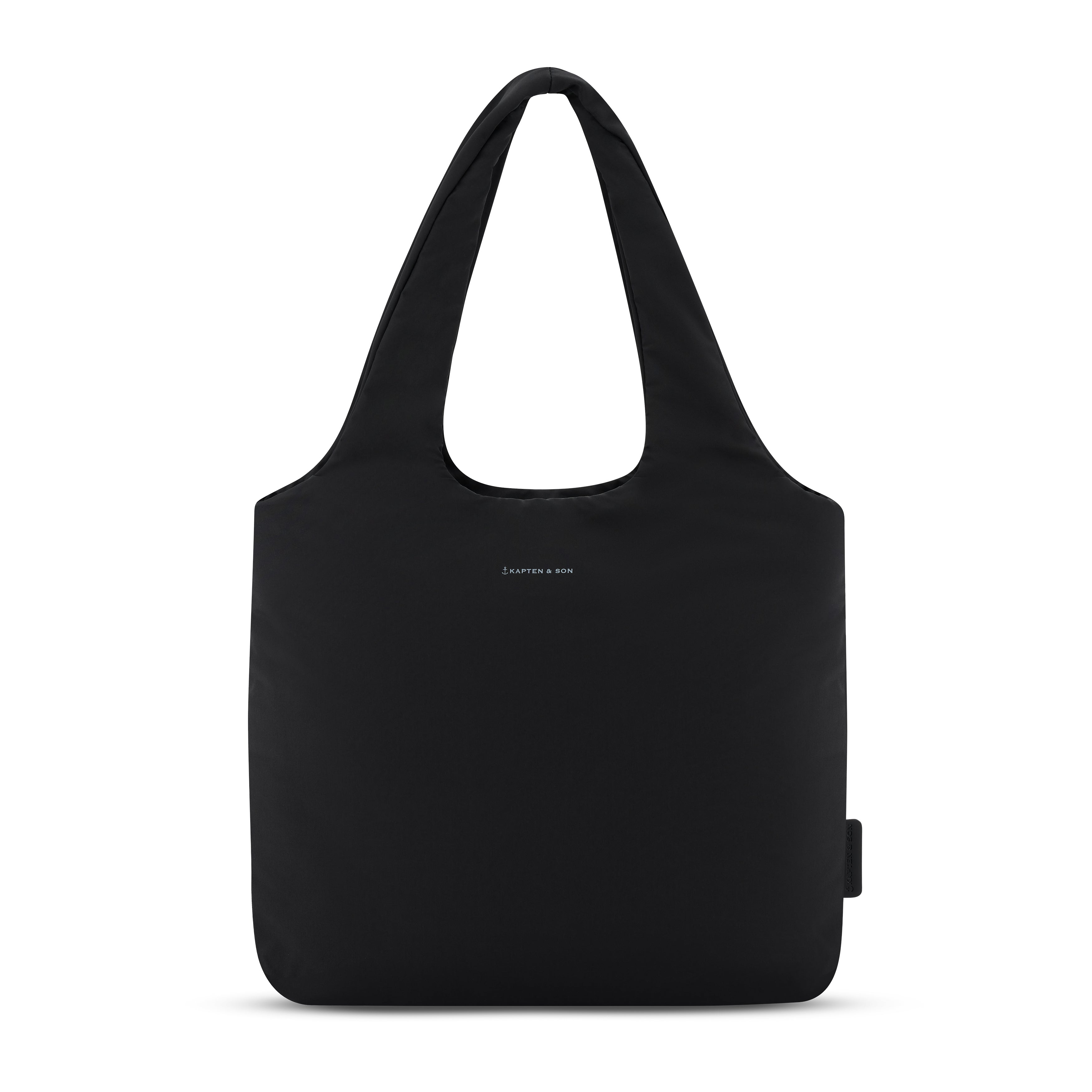 Kapten & Son Skara Cloud Shopper Black Umhängetasche Frontansicht