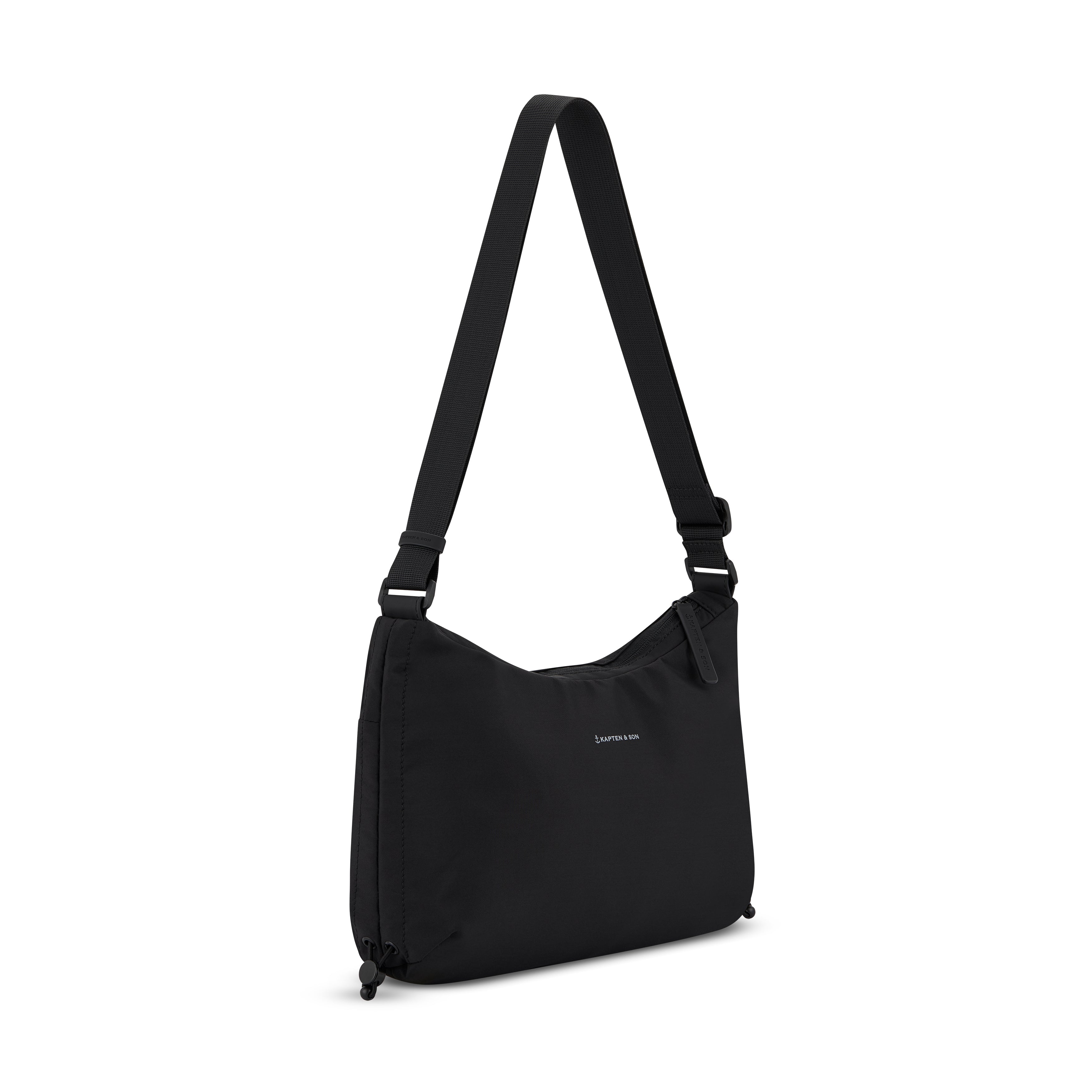 Kapten & Son Skara Small Black Umhängetasche Seitenansicht