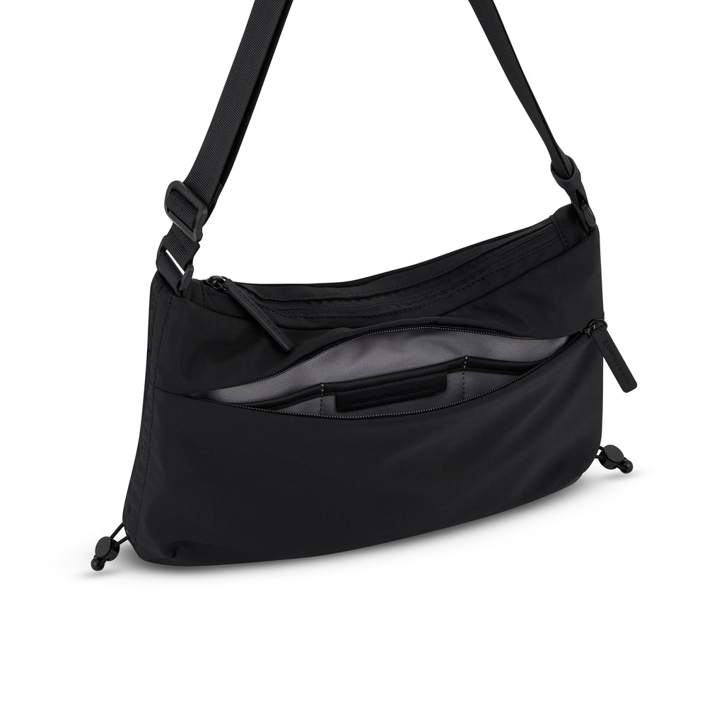 Kapten & Son Skara Small Black Umhängetasche Rückansicht