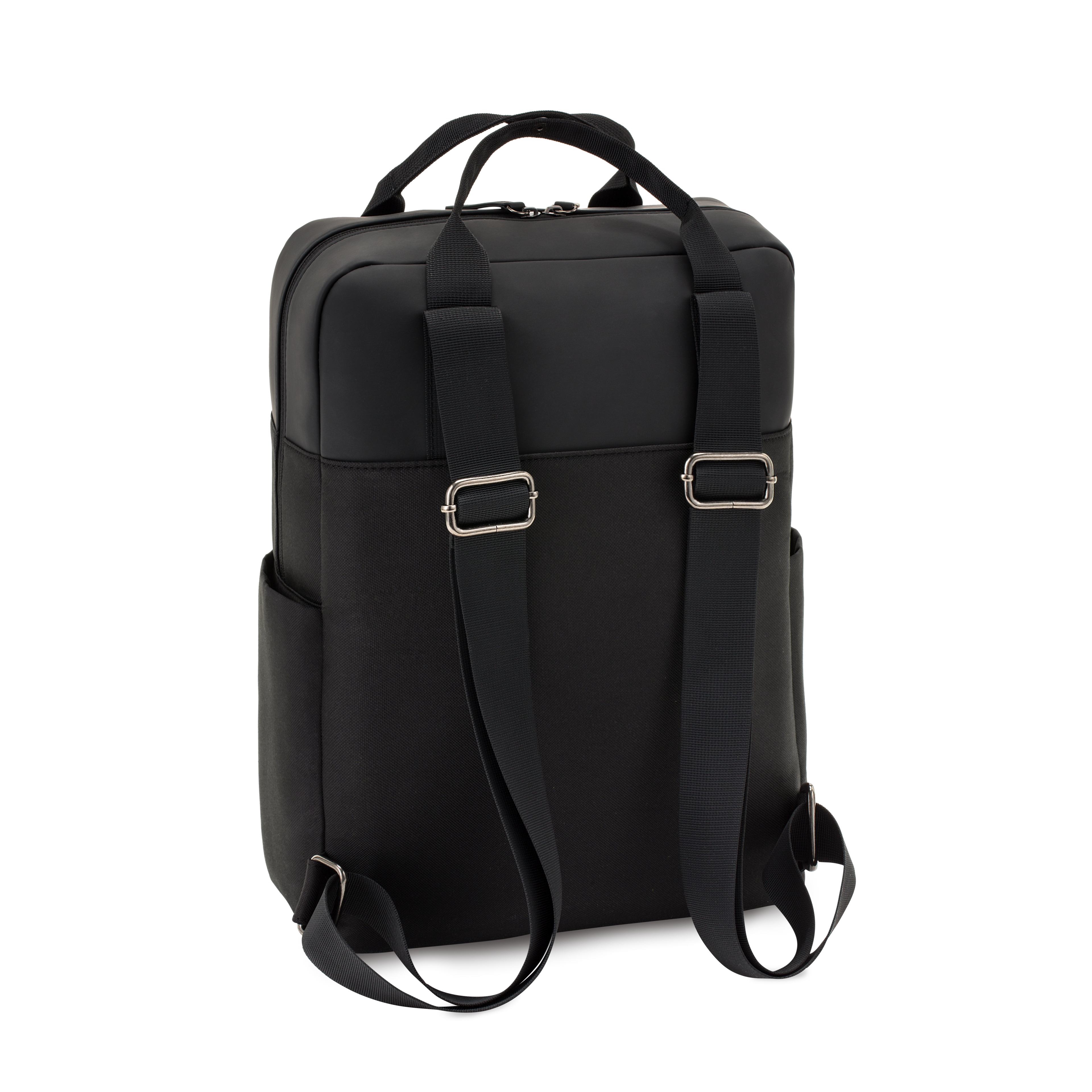 Sac à dos Kapten & Son Bergen All Black, vue de côté, 15 L, résistant à l’eau, compartiment pour ordinateur 14", noir